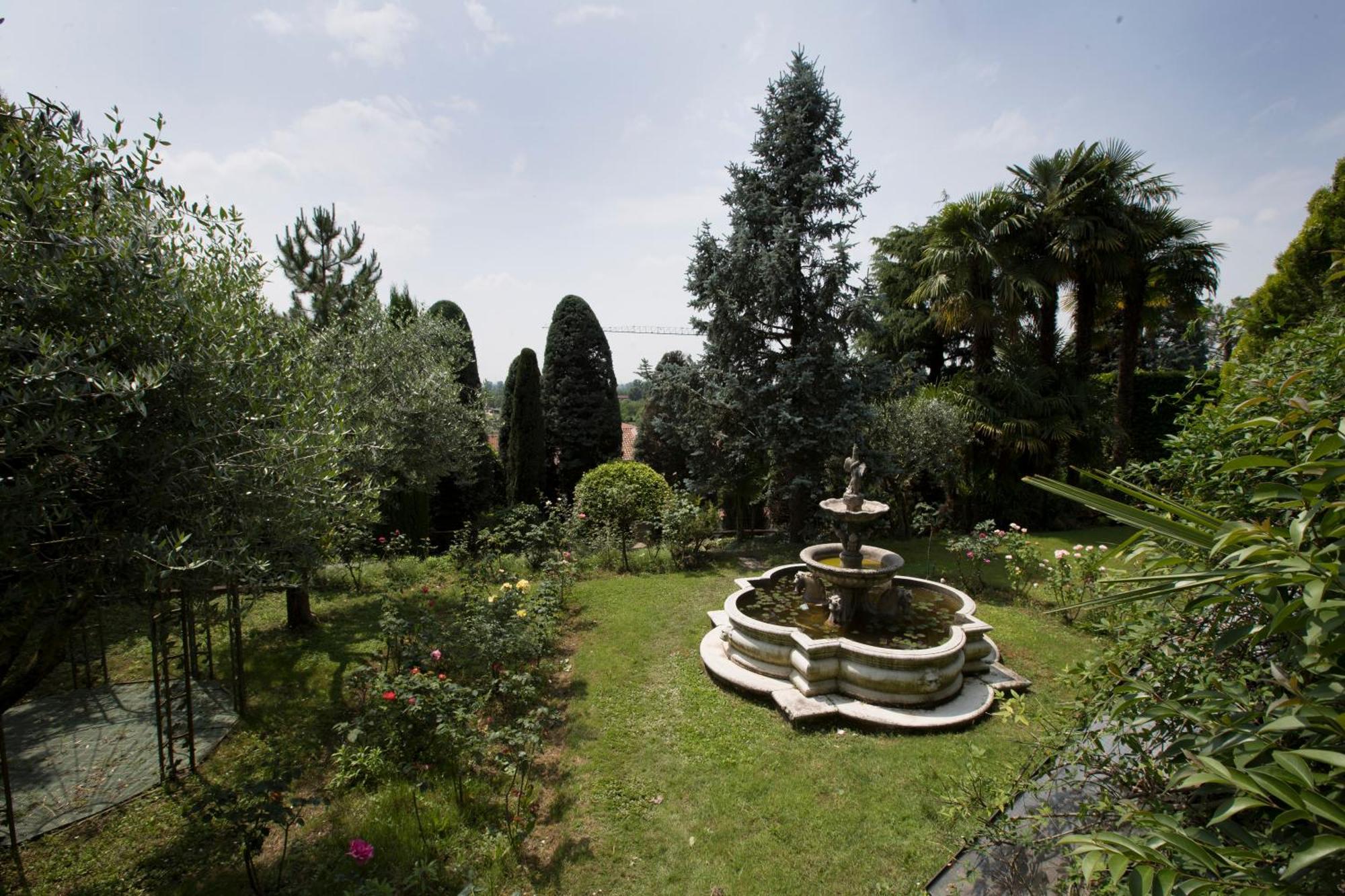 GussagoTorre De Salis住宿加早餐旅馆 外观 照片